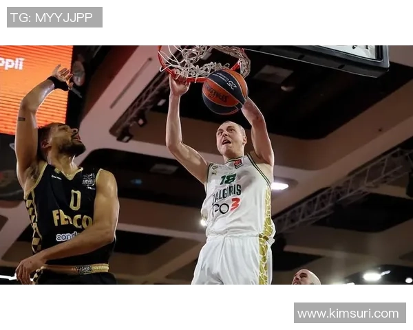 勇士球员或将重磅转会加盟新东家 球迷期待震撼交易动向